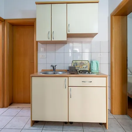 Apartment Sobe I Iva *