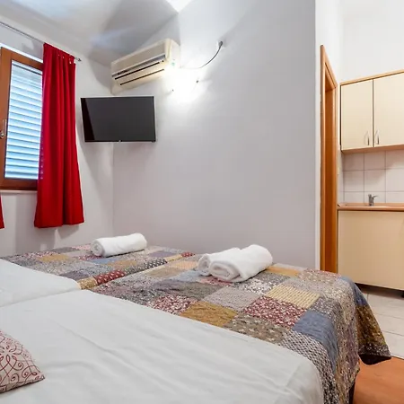 Apartment Sobe I Iva Neum