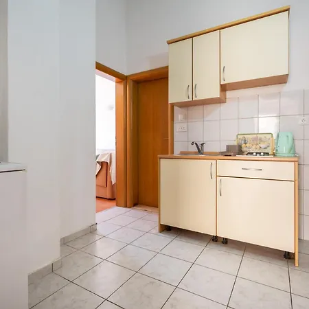 Sobe I Iva Apartment *