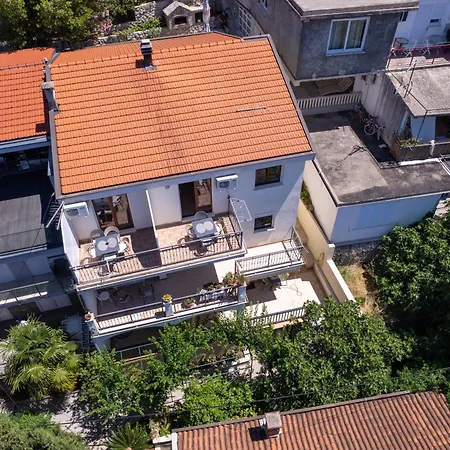 Apartment Sobe I Iva *